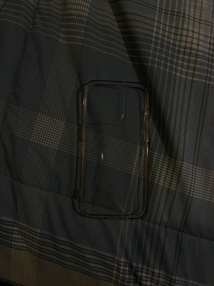clear iPhone 15 case