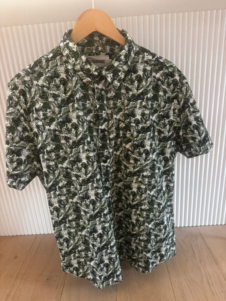 Barkers Green and White Leaf Print Shirt Size L