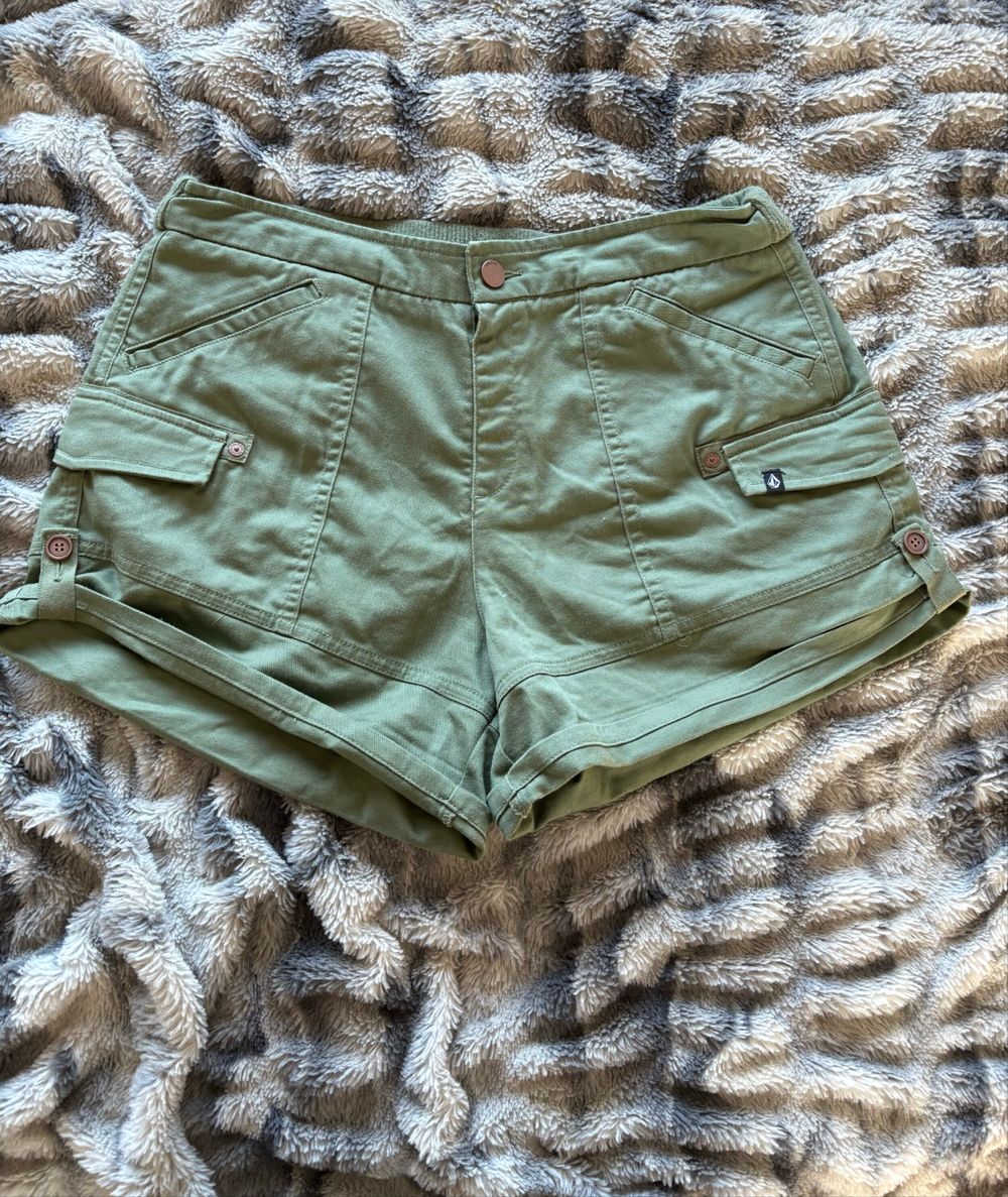 Volcom Green Cargo Booty Shorts