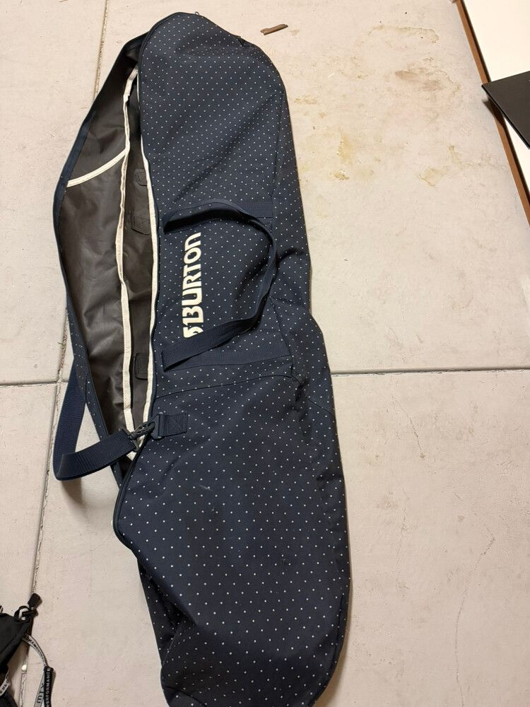 Burton snowboard bag