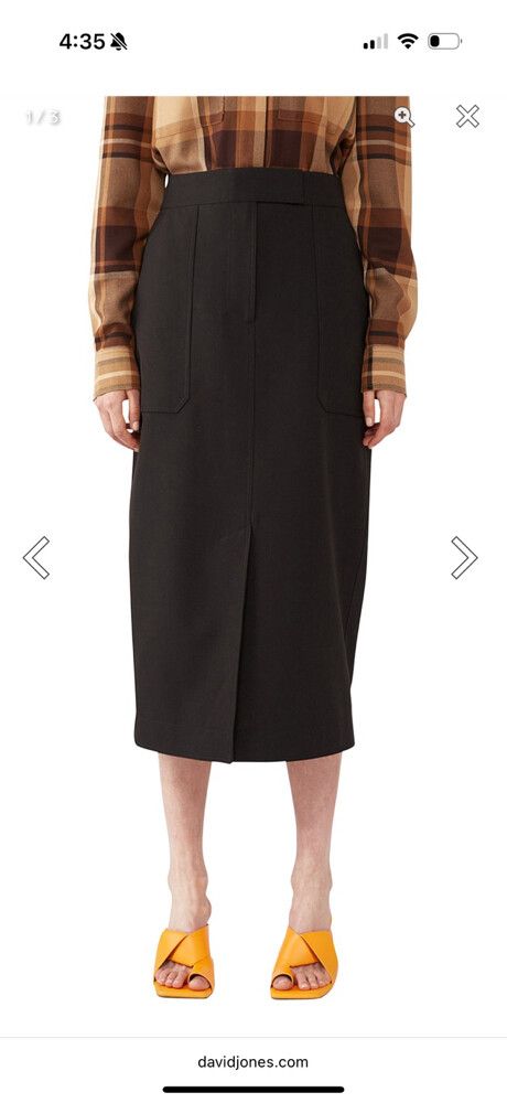 Camilla and Marc Black Francesca Skirt size 8