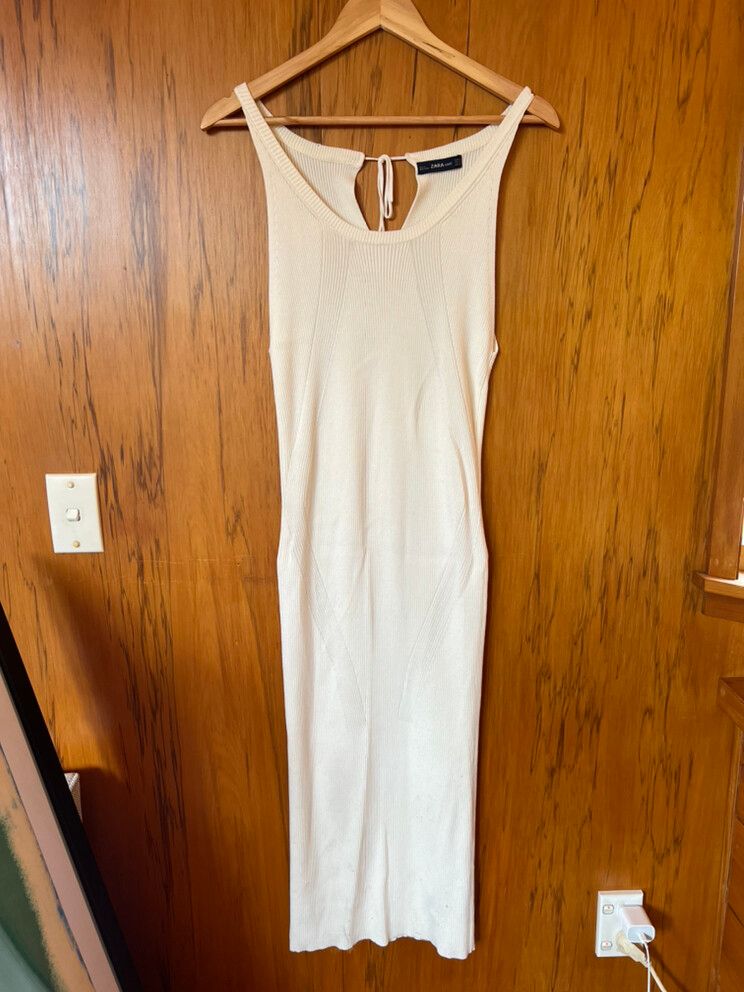 Zara - Zara Knit Dress - Cream on Designer Wardrobe
