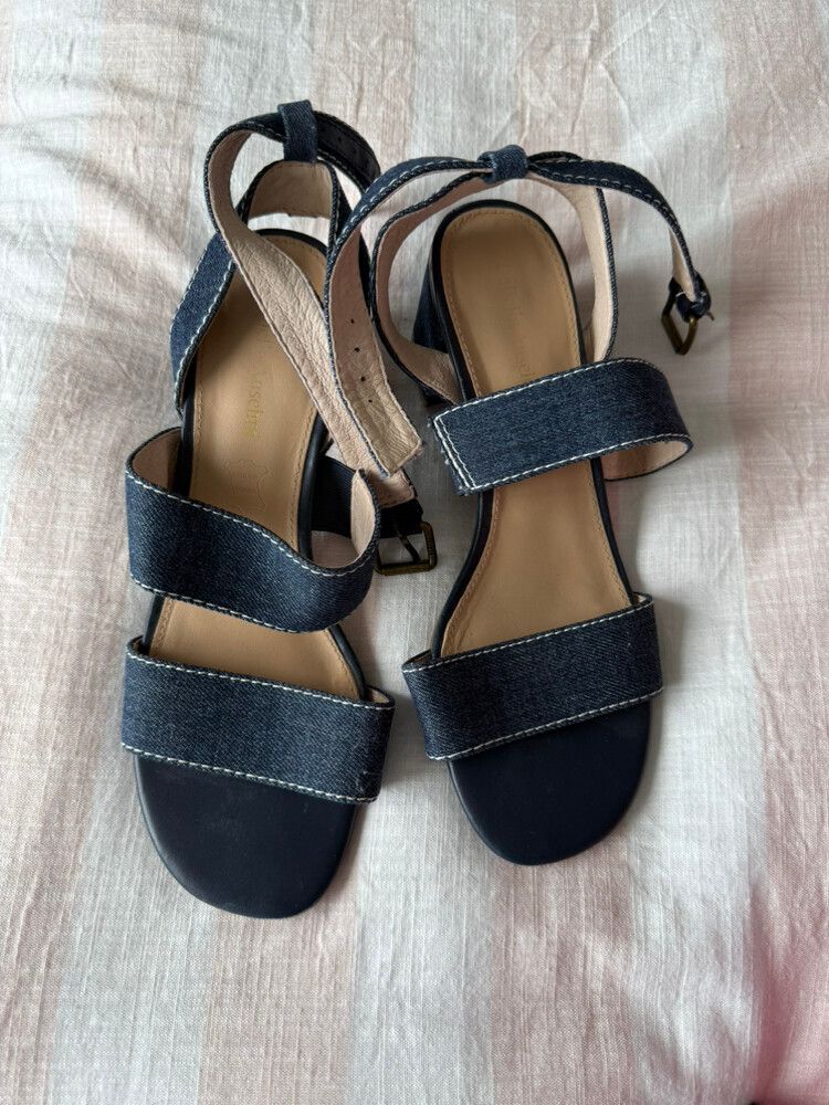 Merchant Heels