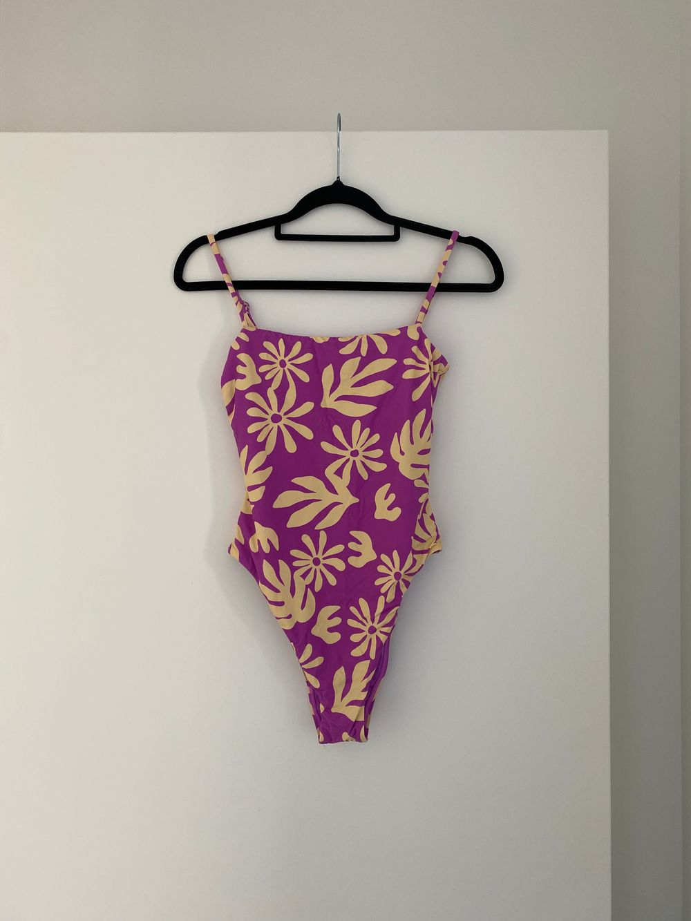 BILLABONG LADIES DEEP SEA DAISY ONE PIECE SWIMSUIT - ORCHID