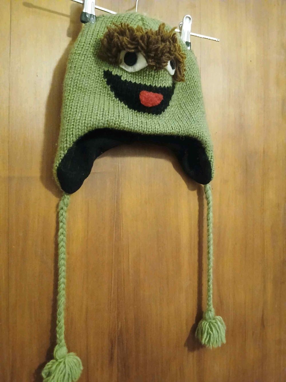 Wildside World sesame street OSCAR THE GROUCH beanie