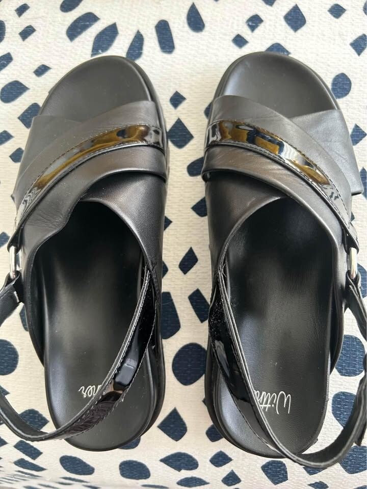 WITTNER SANDALS