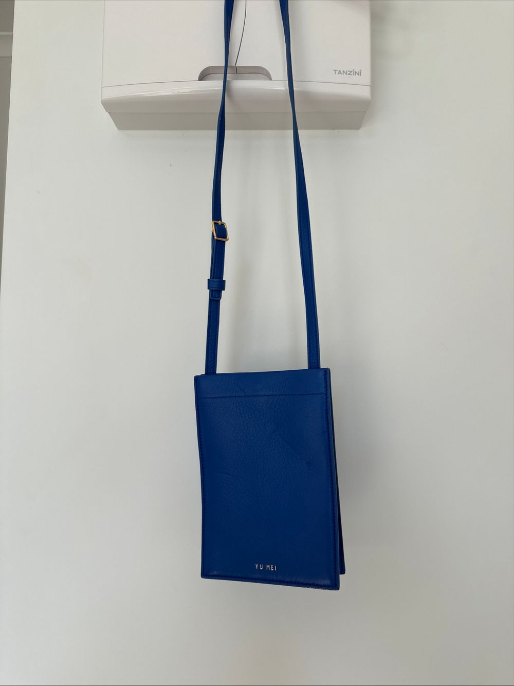 Yu mei electric blue bag