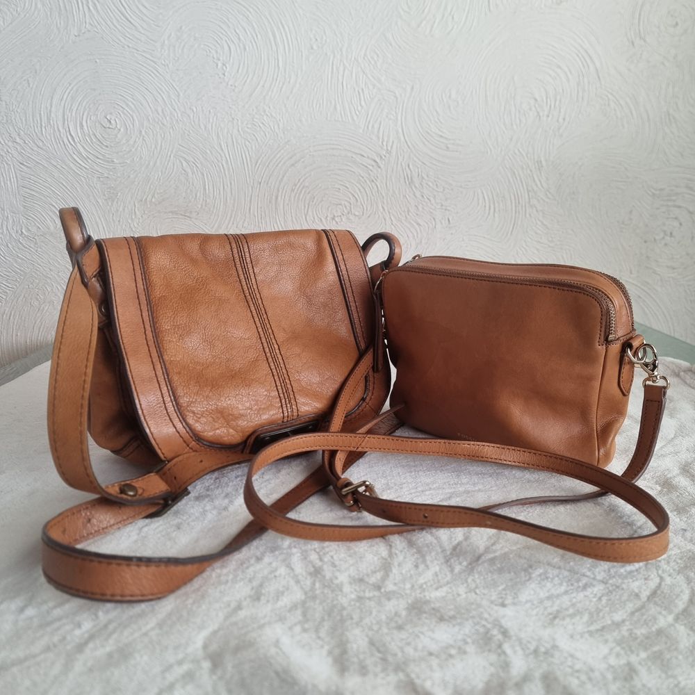 2x Fossil leather bags: Sling bag and camera bag