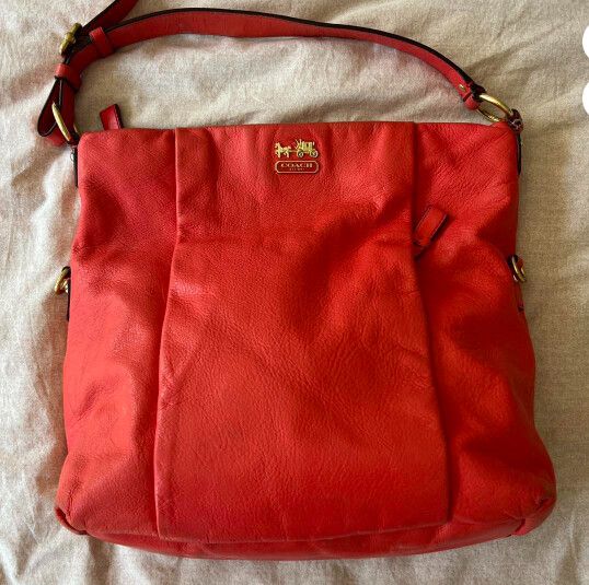Coach Madison Isabelle Leather Coach handbag tote in coral/peach/orange