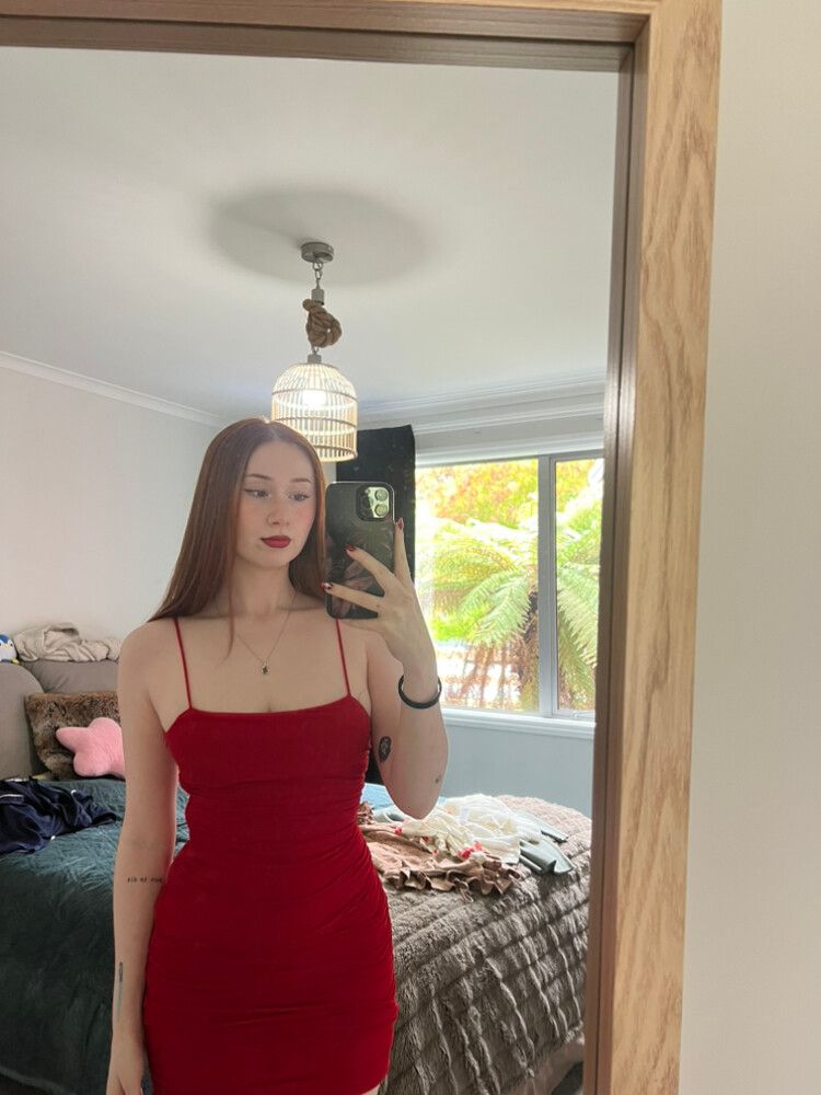 Kameli Boutique Red mini dress