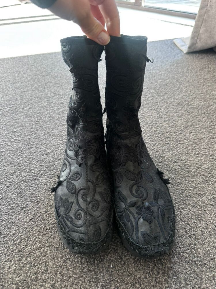 Alex Black Embroidered Boots