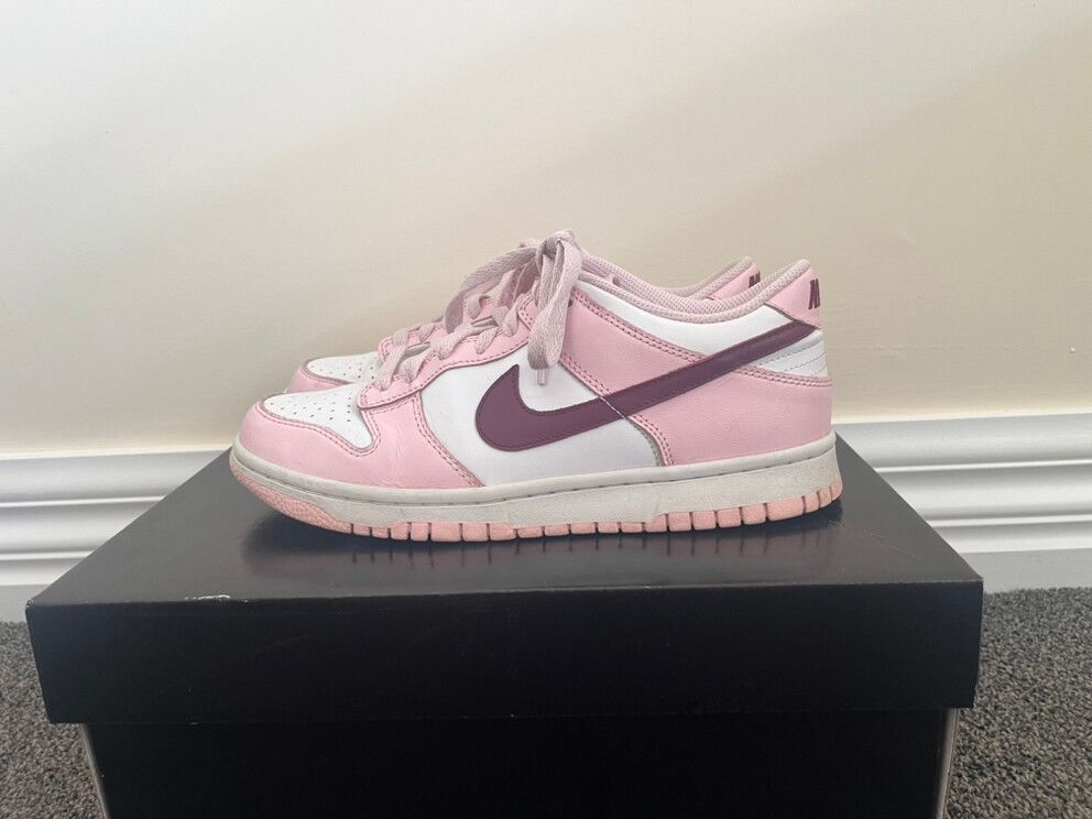 Nike Valentine Dunks