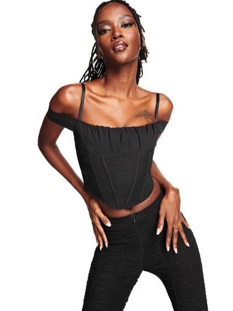 I am gia black corset