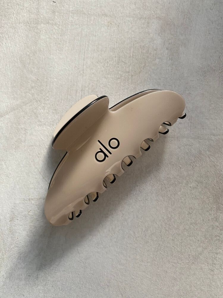 Alo Beige Hair Clip