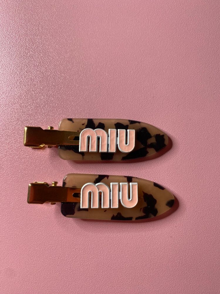 Miu Miu Tortoiseshell Creaseless Hair Clips