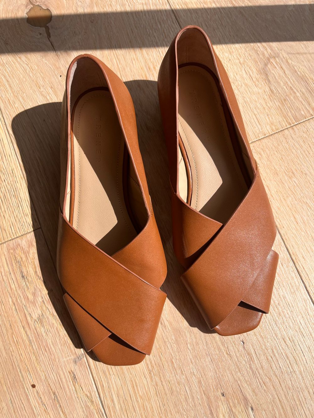 Trenery leather crossover peep-toe flats