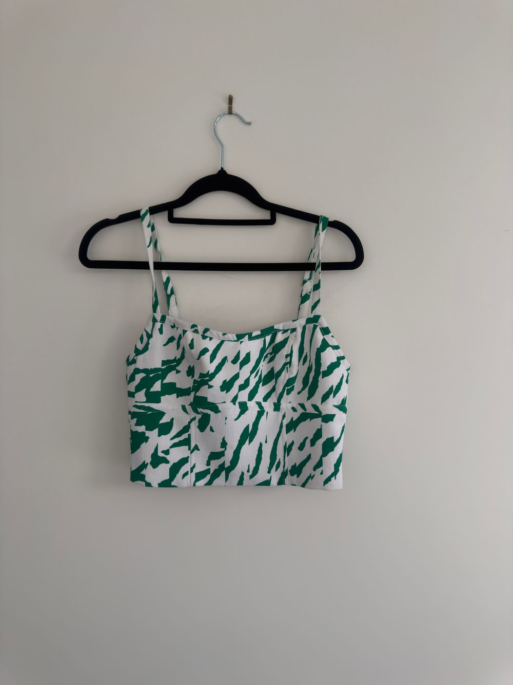 KOOKAI Green And White Crop Top