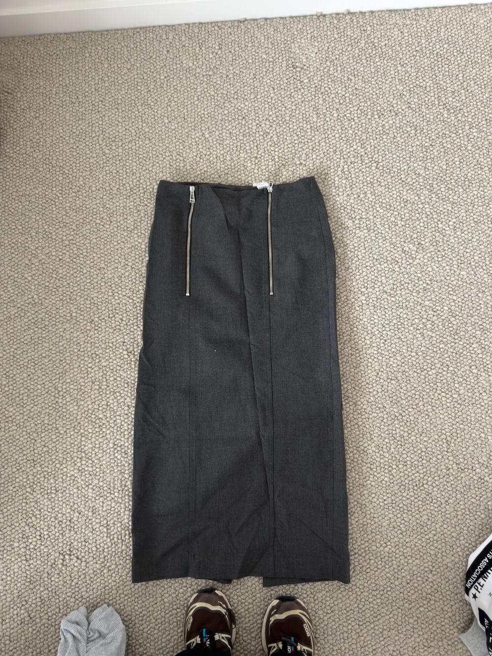 Zara Grey Midi Skirt