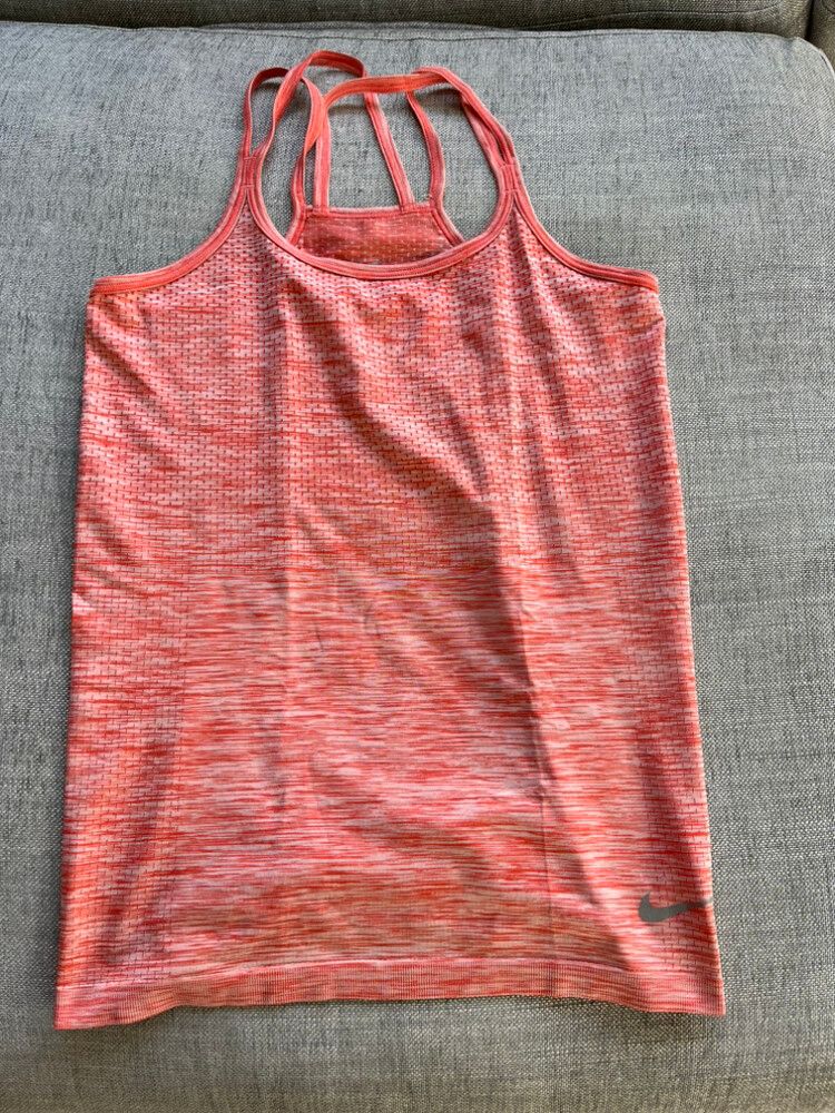 Nike dry fit tank