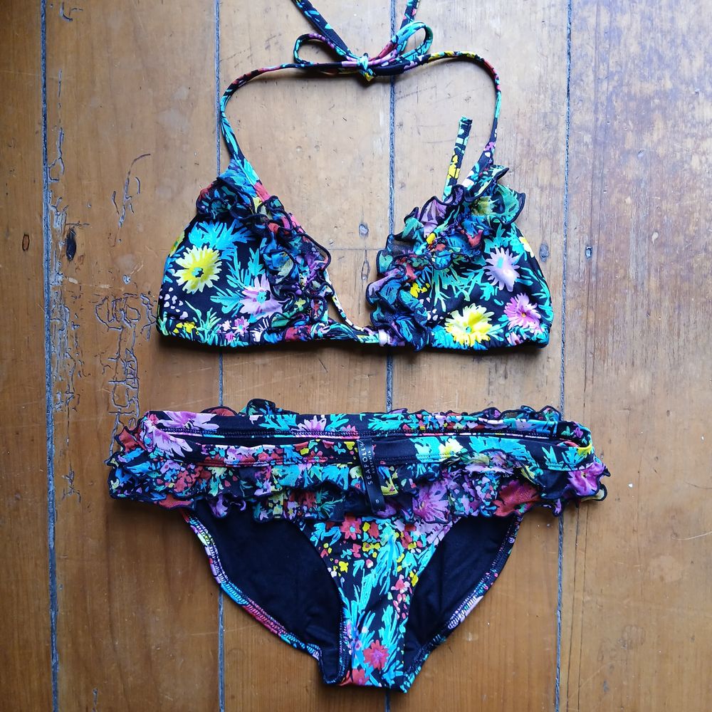 Seafolly Australia Floral Mesh Ruffle Bikini Set - Size 8