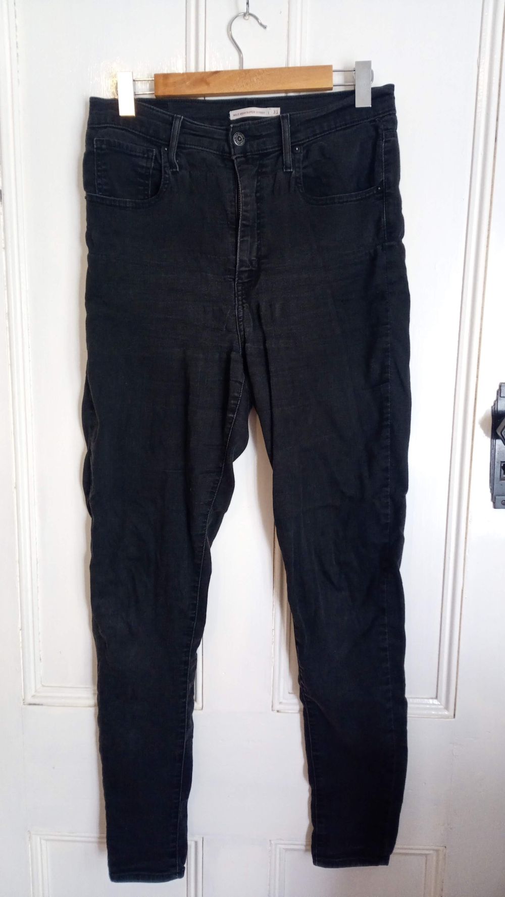 Levis Black Mile High Skinny Jeans