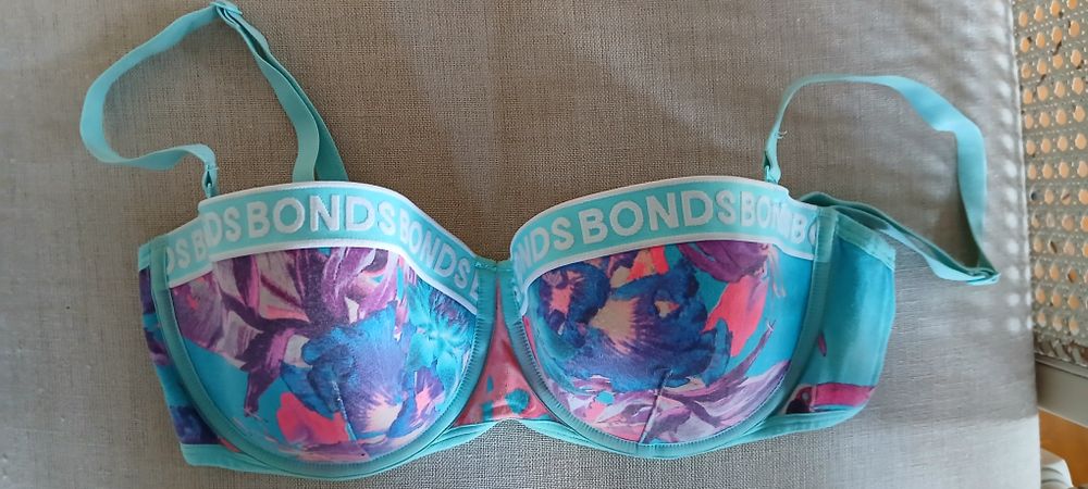 Bonds Turquoise Floral Bra