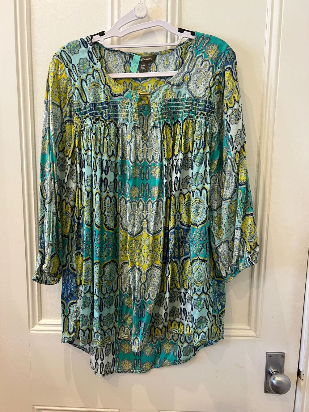 Tommy Bahama Blue Green Yellow Top, L (US)