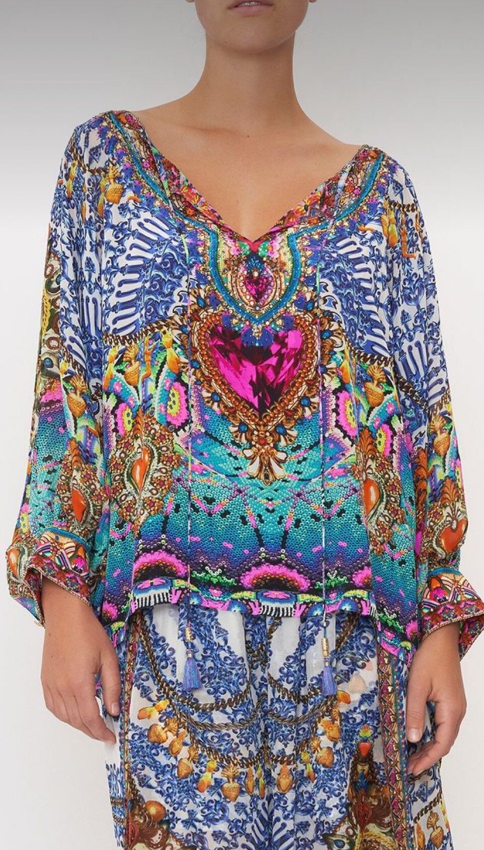 Camilla Raglan Sleeve Blouse With Cuff Lucky Charms, OS