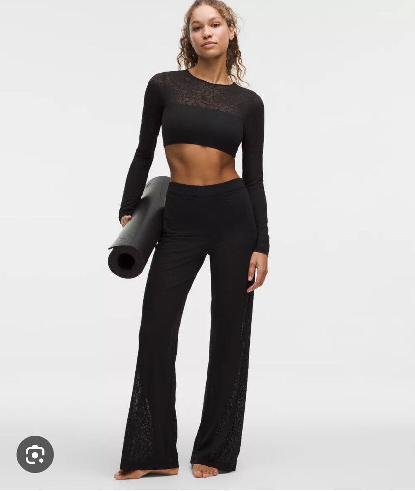 Lululemon paisley jacquard lace pant