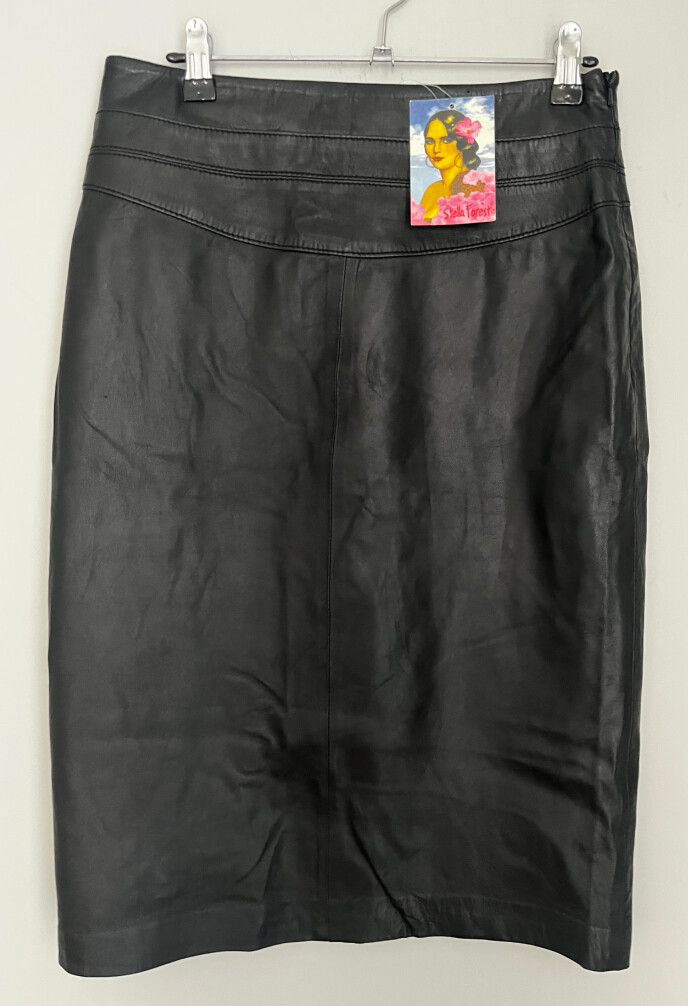 100% Leather Skirt