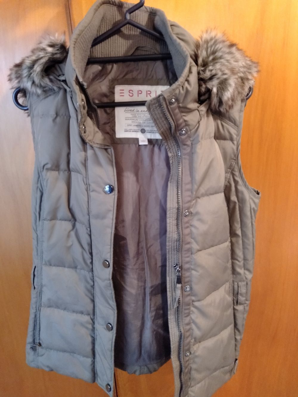 Esprit winter vest