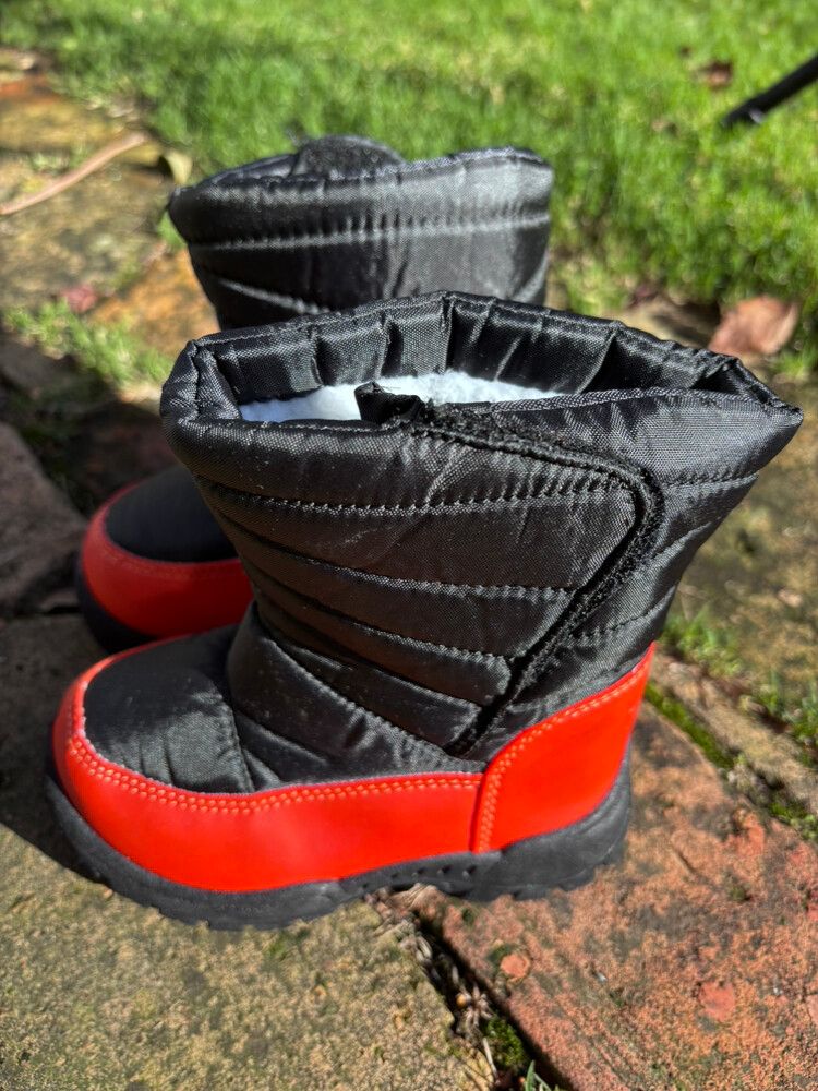 Snow Boots