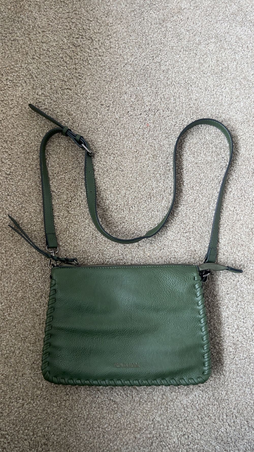 Pronta Moda Green Handbag