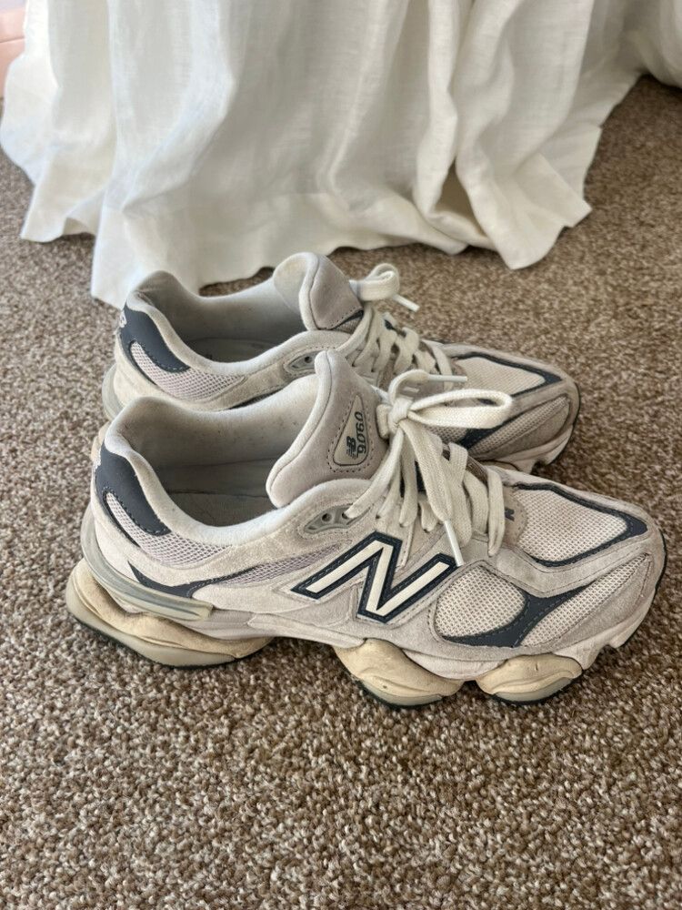 New balance 9060