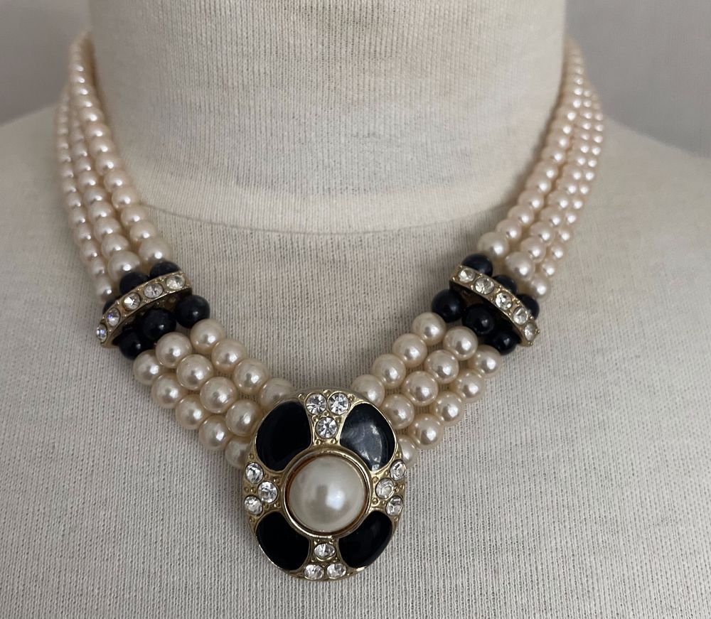 Vintage Japanese  Faux Pearl Choker Necklace - Signed