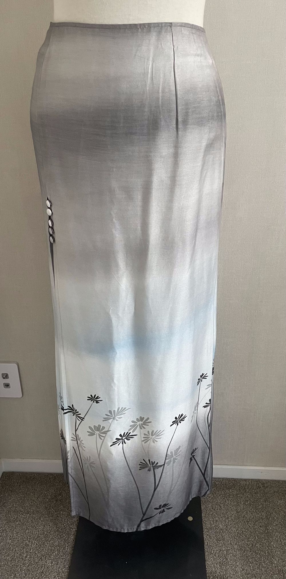 NWT Hand painted Papillion Noir (Artisian Boutique from Hoi-An) Maxi Skirt