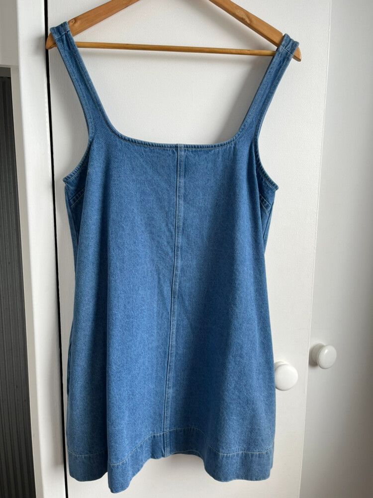 Lee - Lee Denim Admire Indigo Swing Dress on Designer Wardrobe