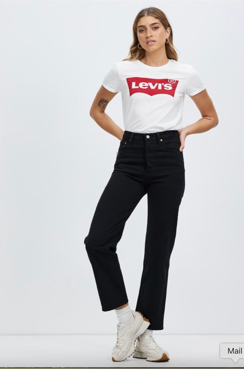 Levi's Ribcage Straight Ankle Jeans- Black