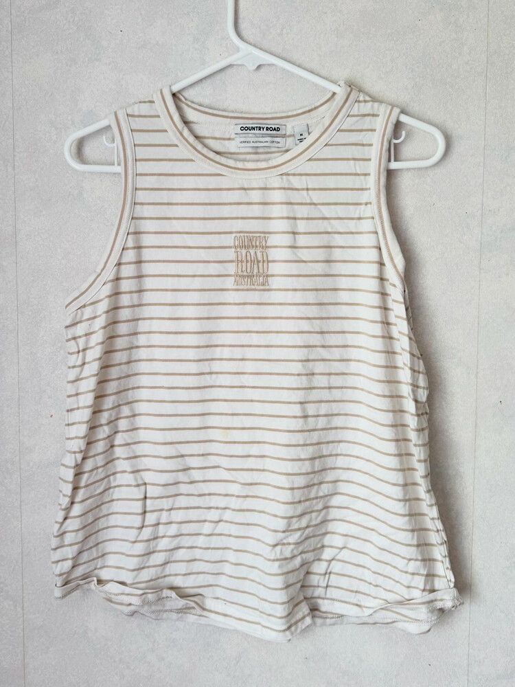 country road white and beige singlet