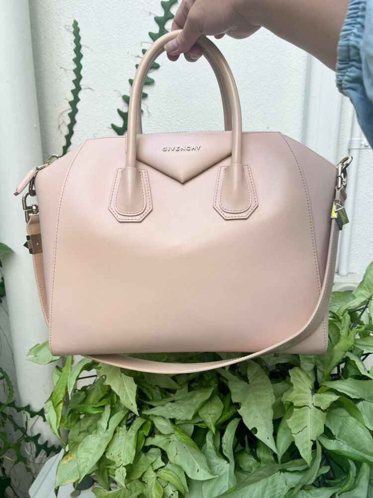 Pink Givenchy Antigona Bag - Large