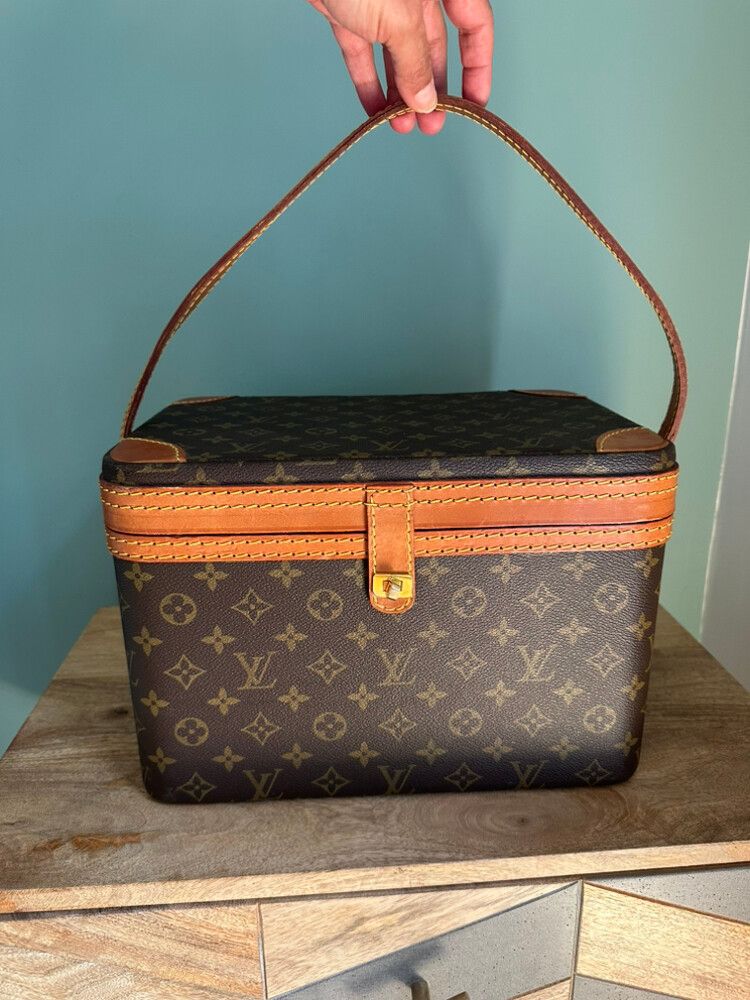 Louis Vuitton Train Case (1970s) – Pristine Condition