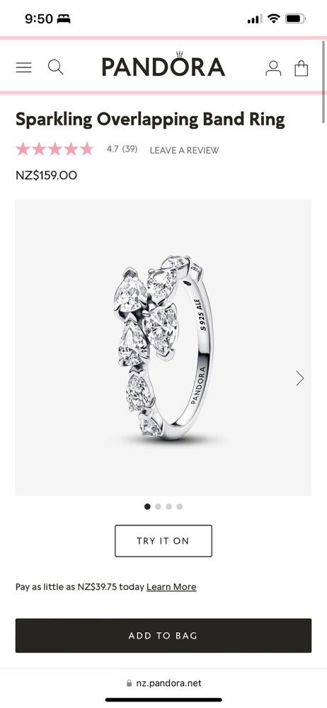 Sparkling Overlapping Ring