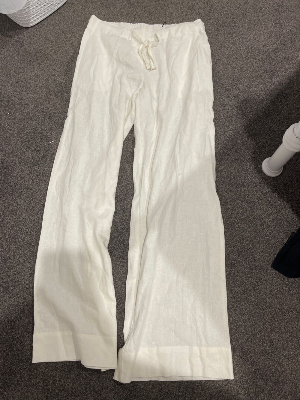 Glassons white linen pants