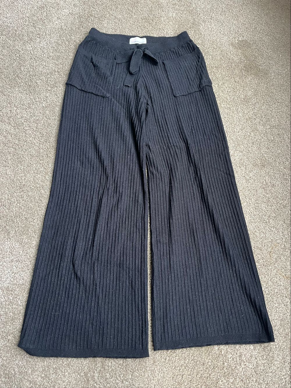 Peter Alexander Black Ribbed Knit Pants