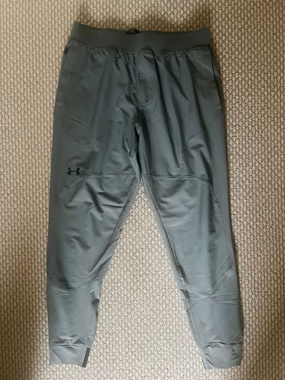 Under Armour Grey Pants Size L