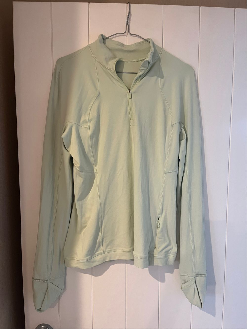 Lululemon training top US 8 (NZ 12)