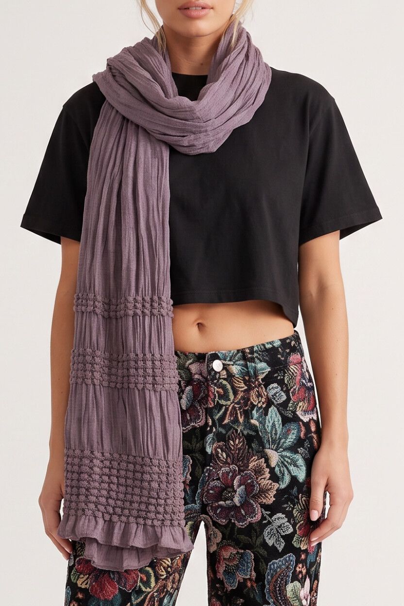 Retro Mauve Purple Textured Wool Bobble Crinkle Scarf — Ruffle, Lavender, Grandmacore, Vintage