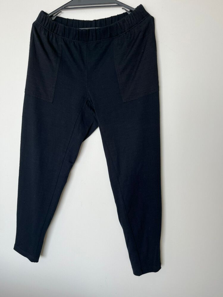 100% Merino wool The Wool Company Black Pants