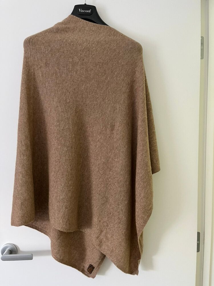 100% Cashmere Brown Poncho