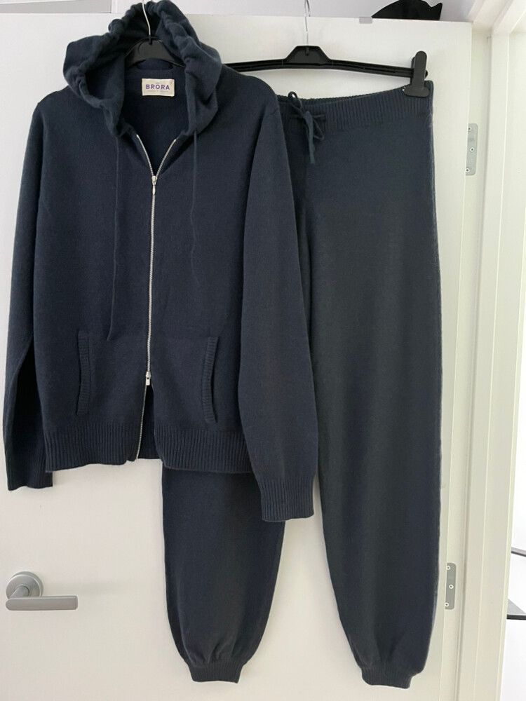 100% Cashmere Brora Knit Set